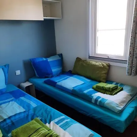 Apartment Chalets Mercure Am Wallersee Zum Vermieten *
