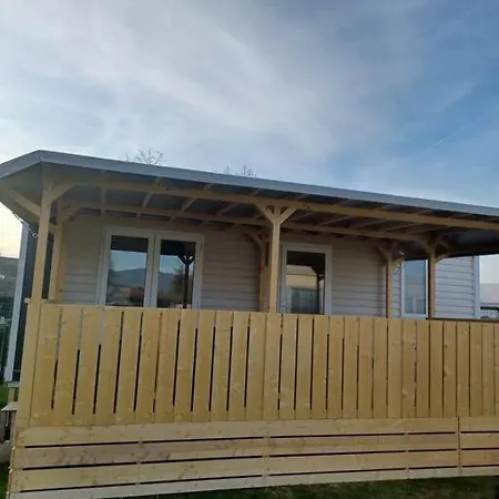 Apartment Chalets Mercure Am Wallersee Zum Vermieten *