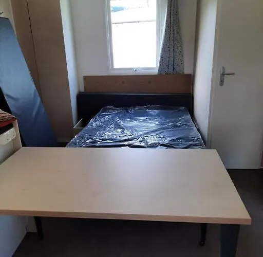 Chalets Mercure Am Wallersee Zum Vermieten